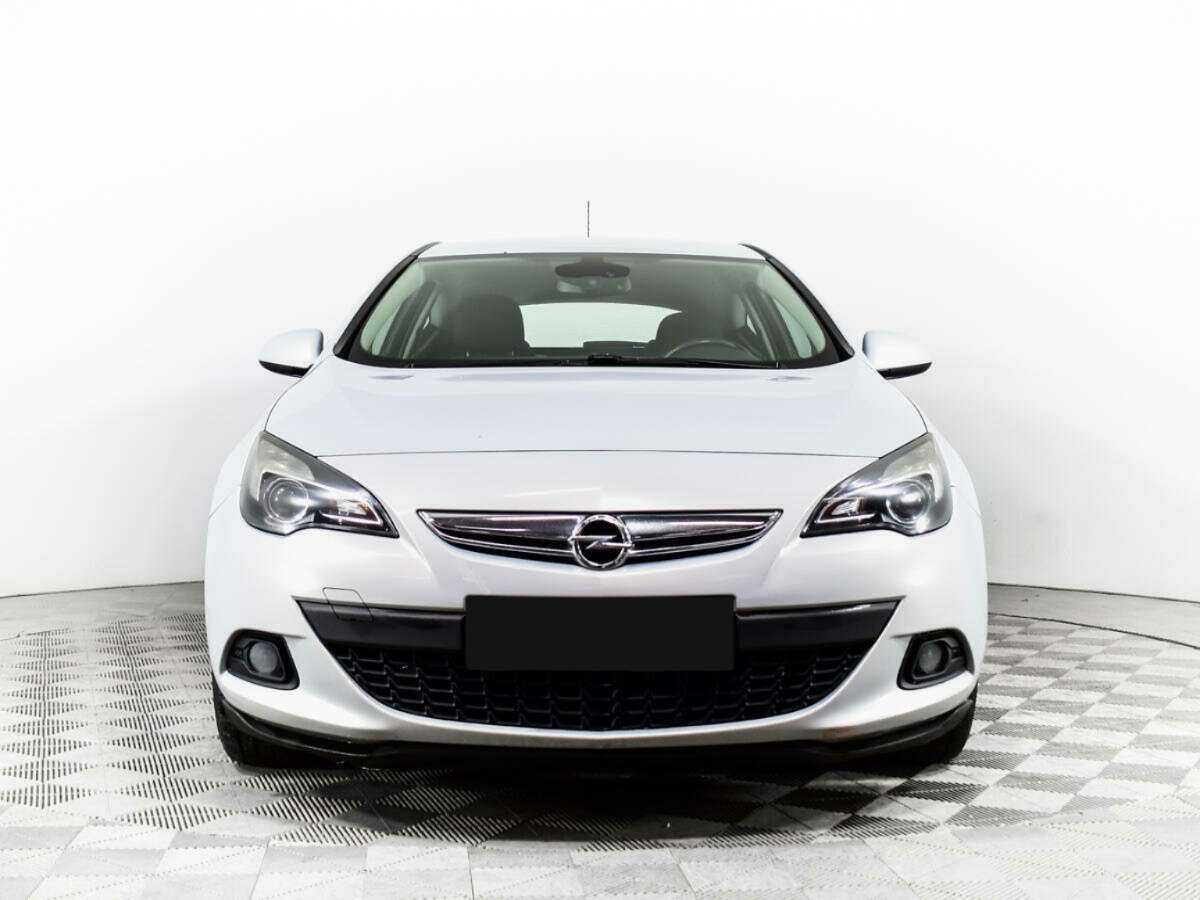 Opel Astra GTC, 2012 - Фото №1