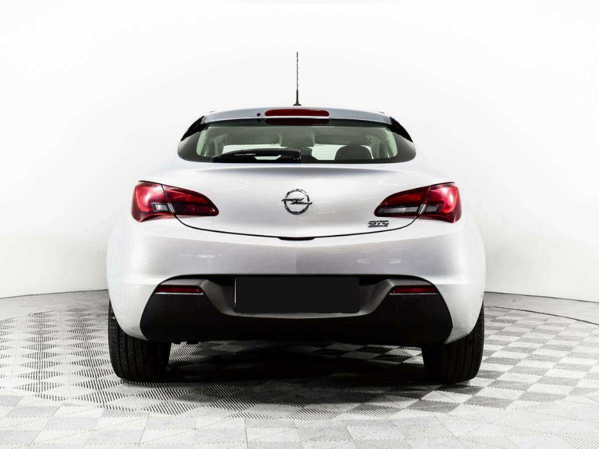 Opel Astra GTC, 2012 - Фото №5