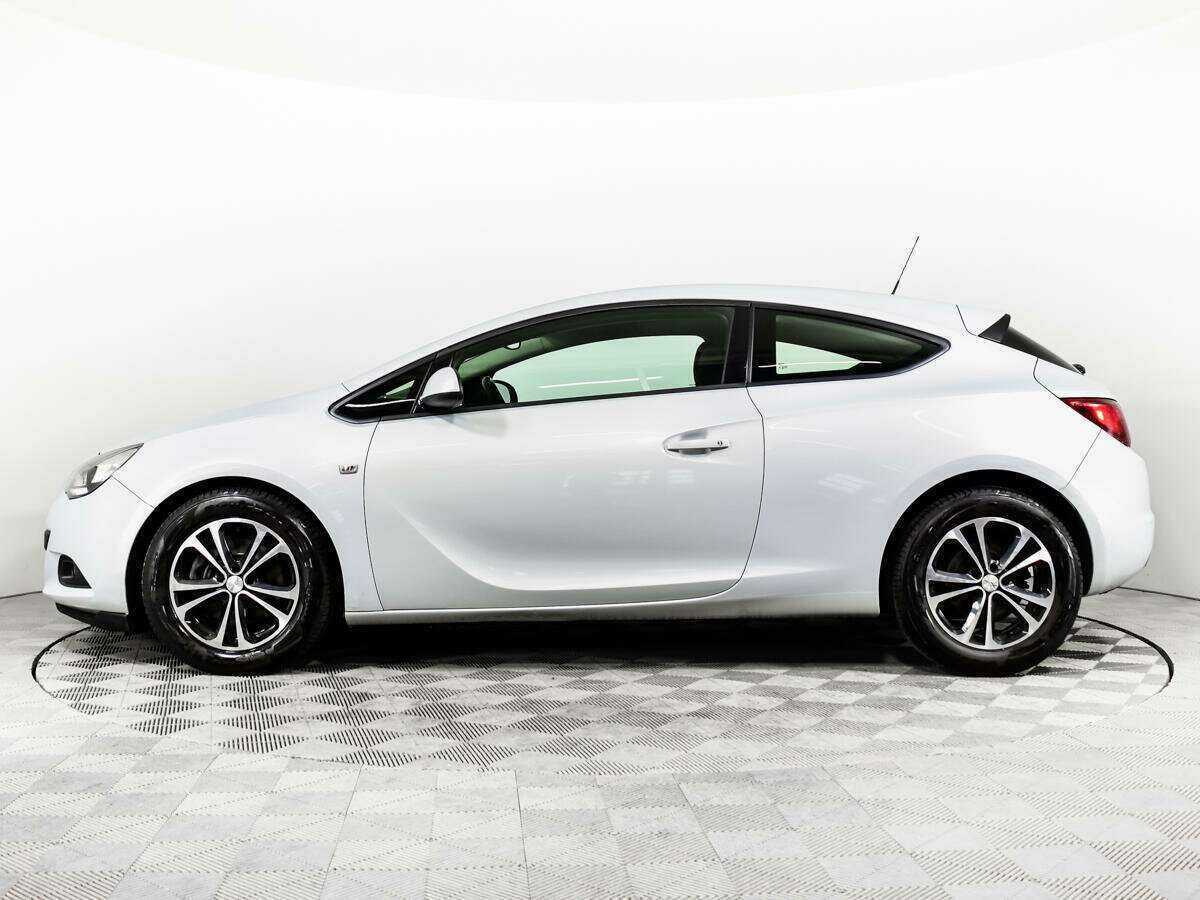 Opel Astra GTC, 2012 - Фото №7