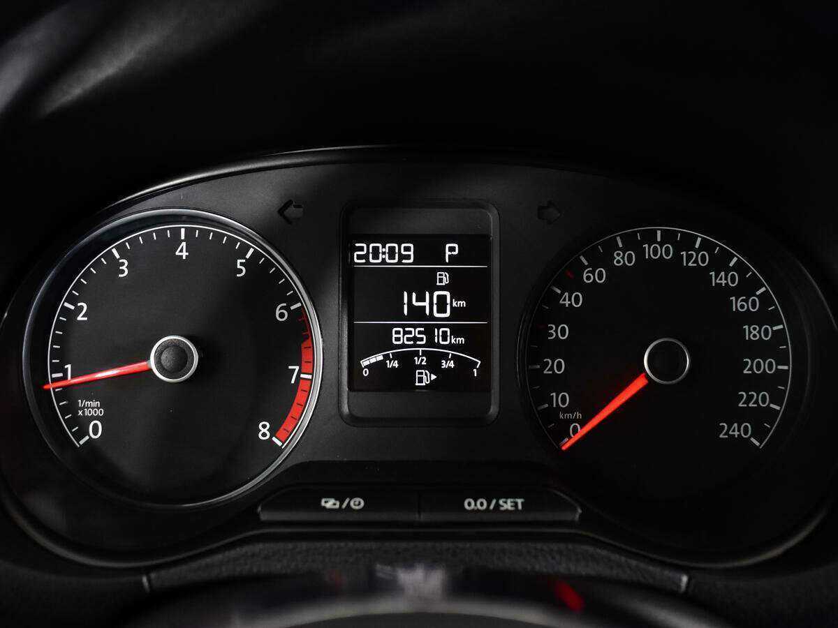 Volkswagen Polo, 2018 - Фото №10