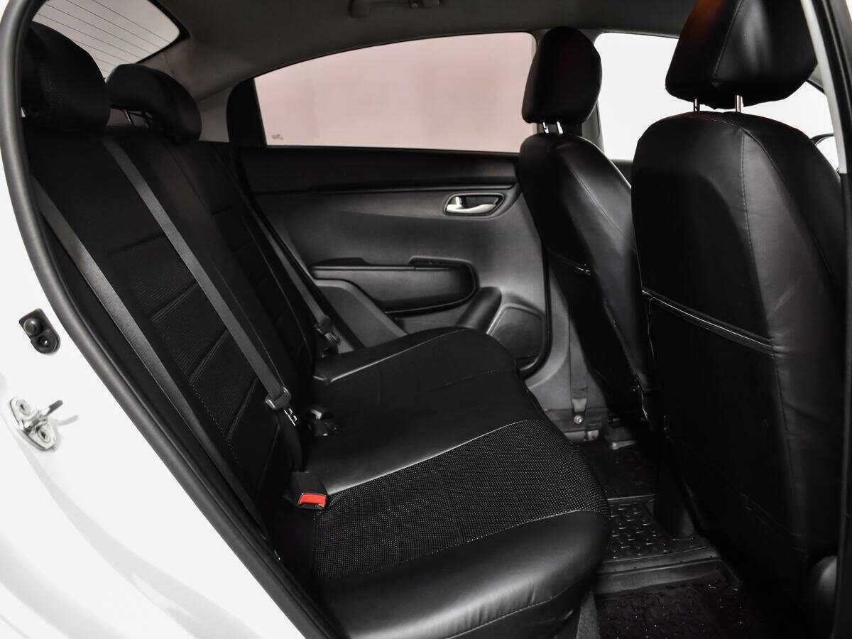 Kia Rio, 2017 - Фото №9