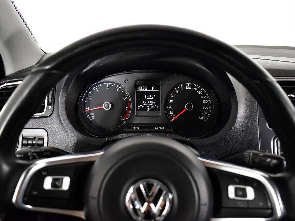 Volkswagen Polo, 2018 - Фото №10