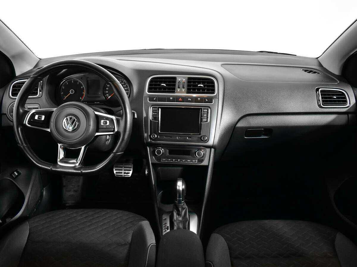 Volkswagen Polo, 2018 - Фото №11