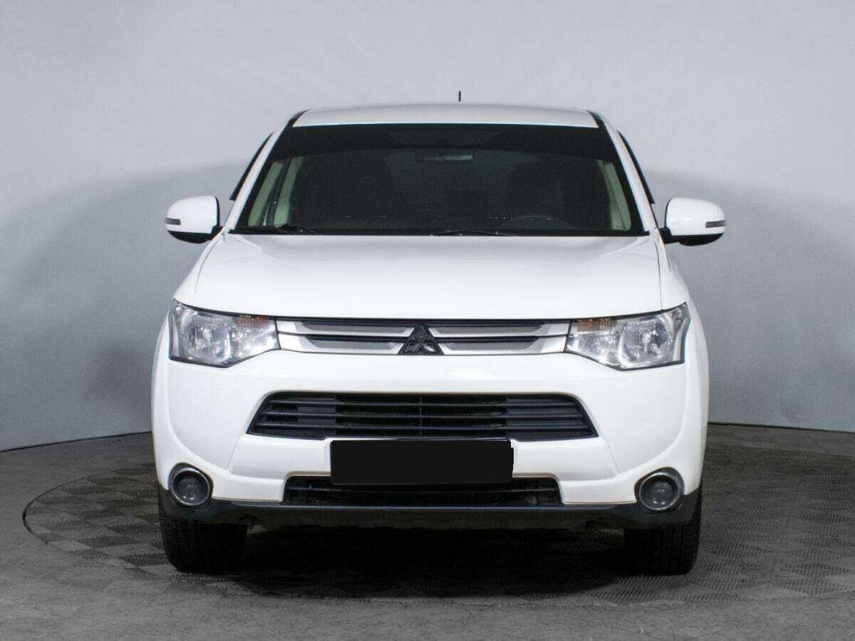 Mitsubishi Outlander, 2014 - Фото №1