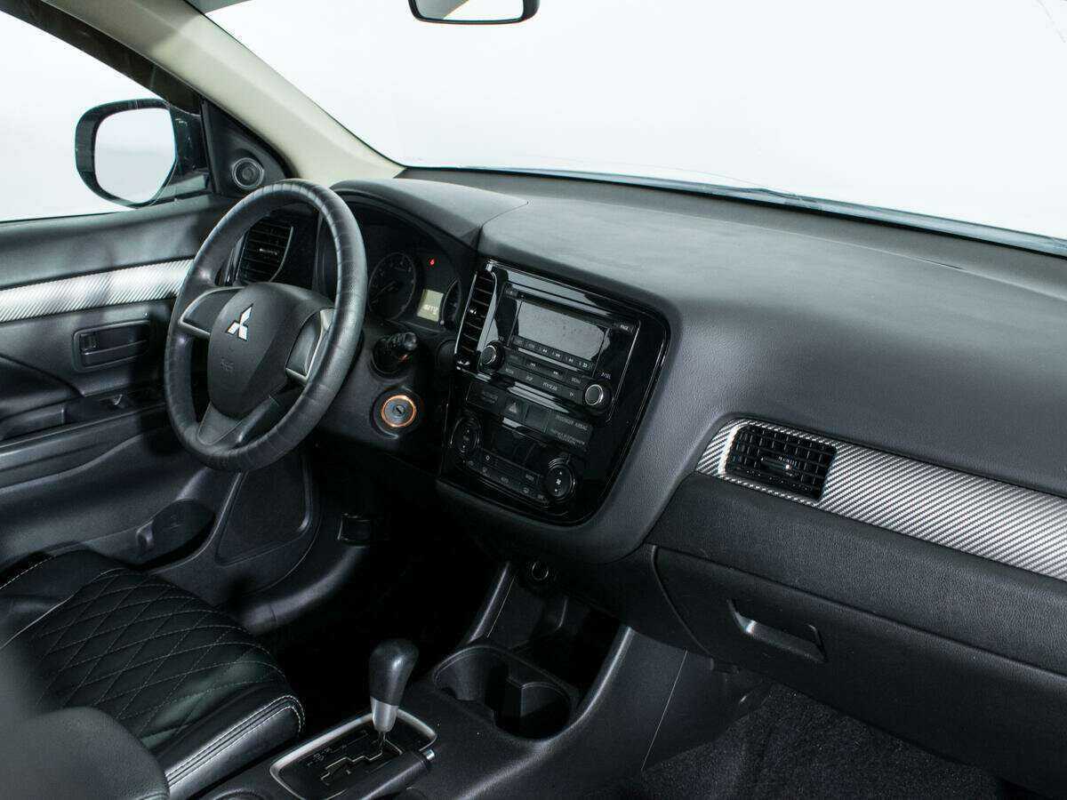 Mitsubishi Outlander, 2014 - Фото №6