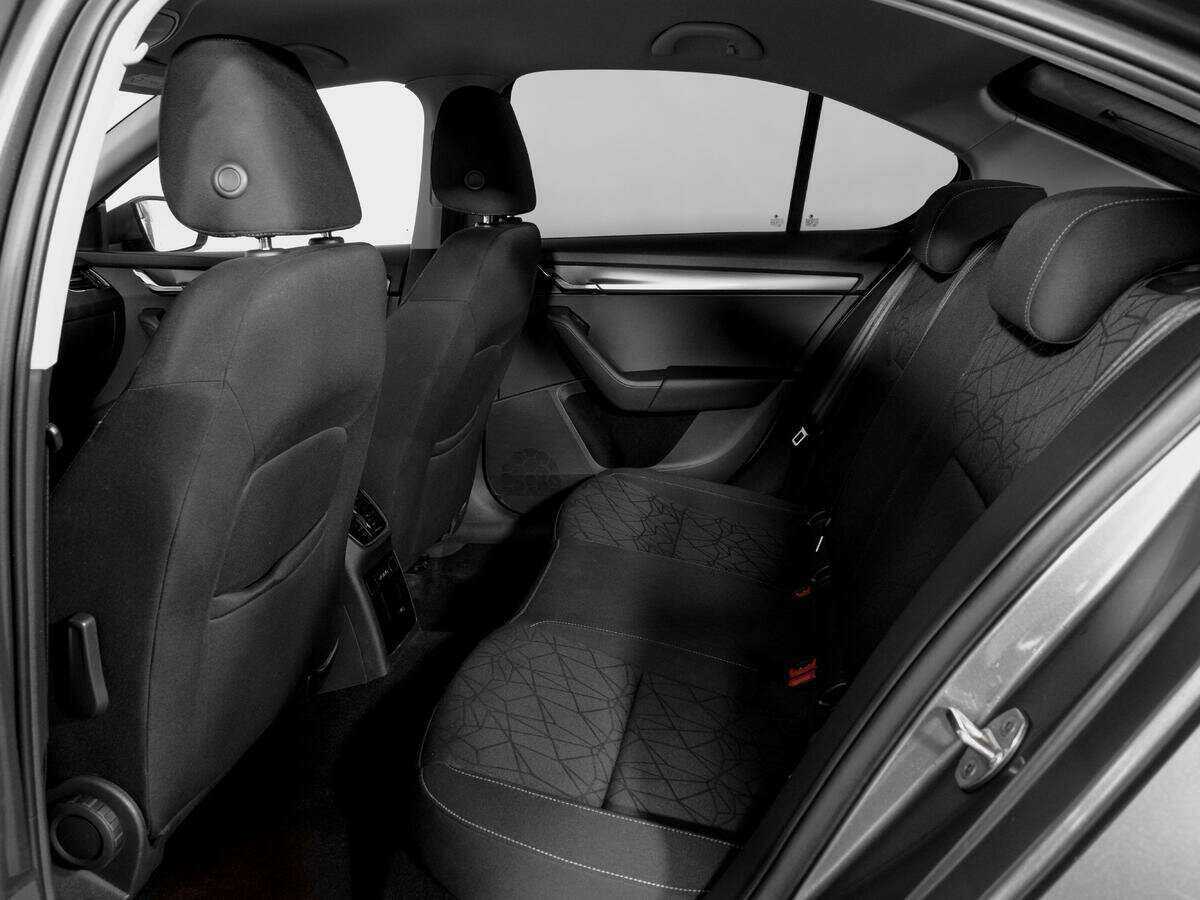Skoda Octavia, 2018 - Фото №9