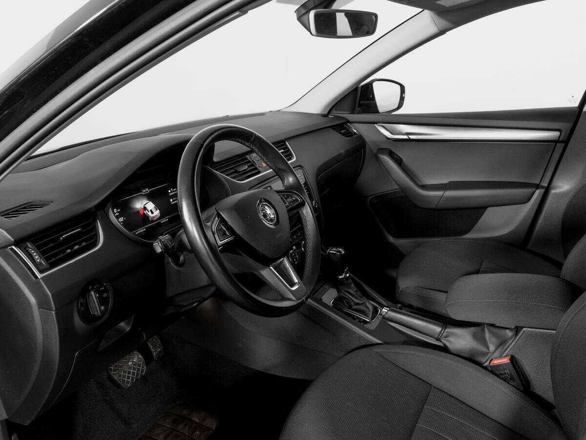 Skoda Octavia, 2018 - Фото №14