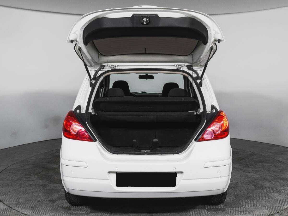 Nissan Tiida, 2013 - Фото №15