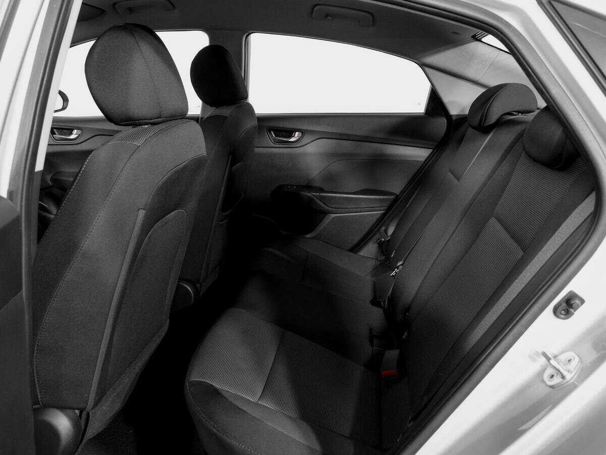 Hyundai Solaris, 2018 - Фото №9