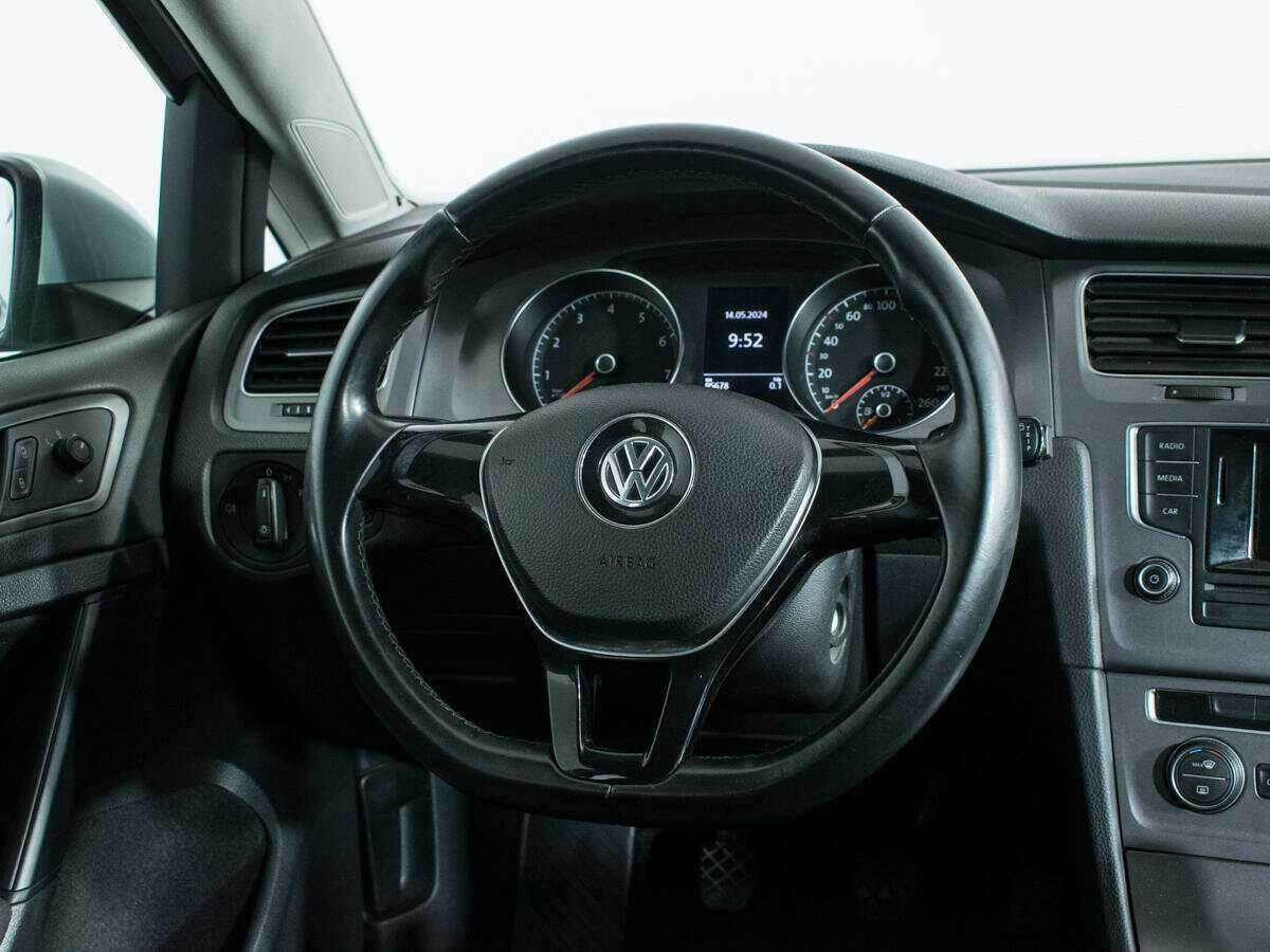 Volkswagen Golf, 2013 - Фото №13
