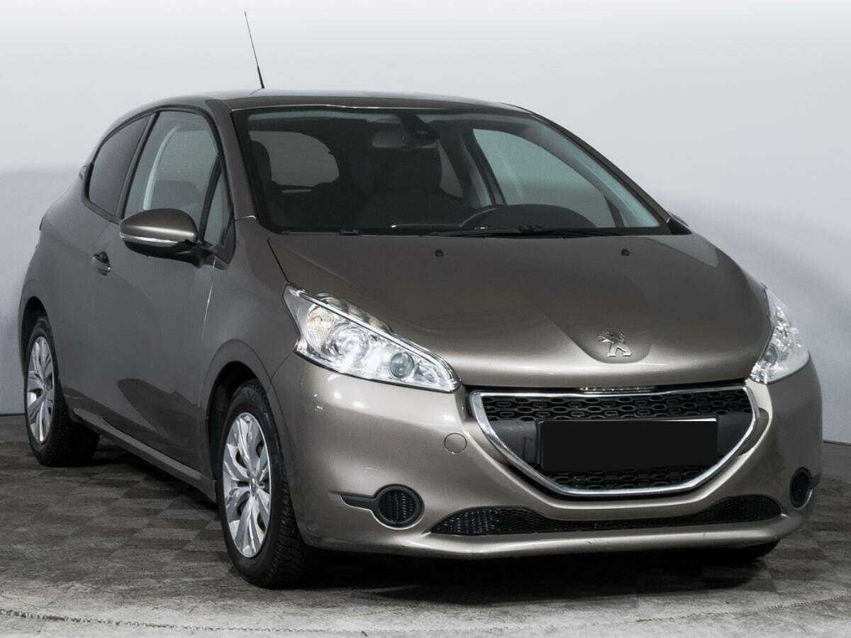 Peugeot 208, 2013 - Фото №2