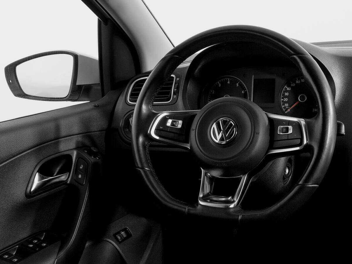 Volkswagen Polo, 2020 - Фото №13