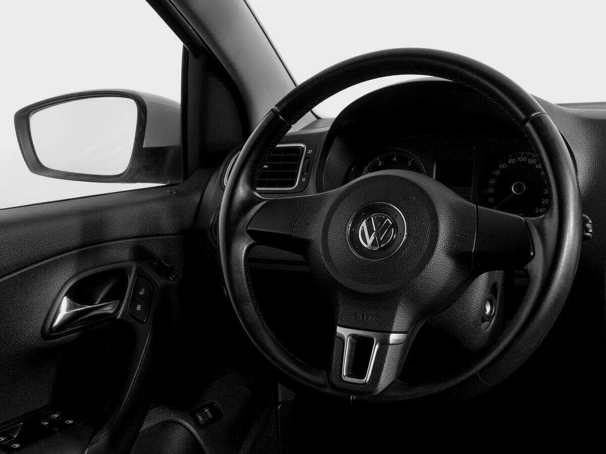 Volkswagen Polo, 2013 - Фото №13
