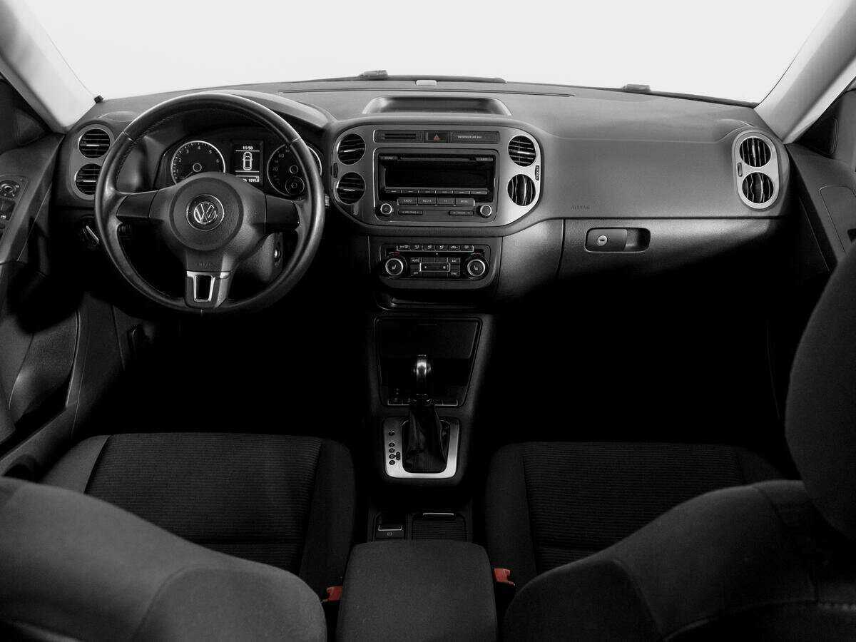 Volkswagen Tiguan, 2012 - Фото №11