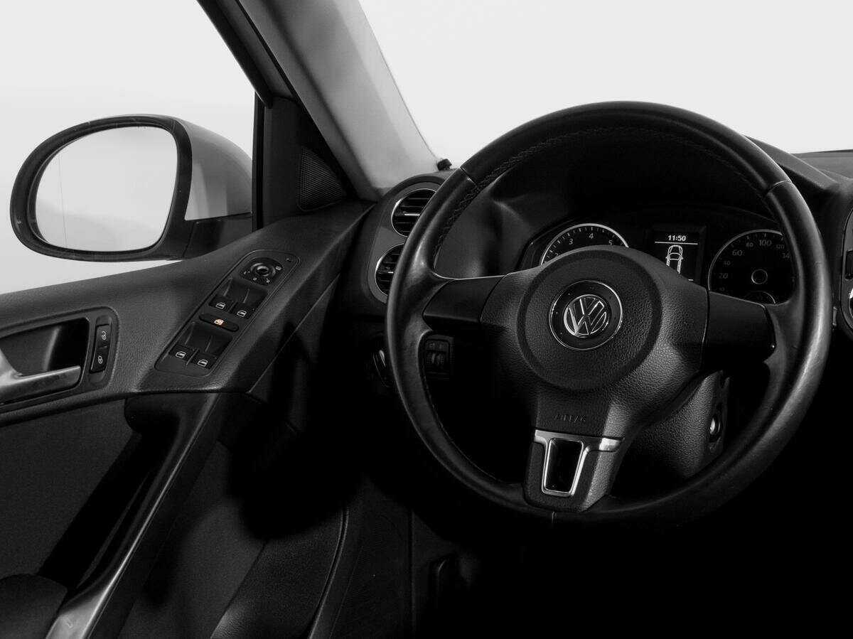 Volkswagen Tiguan, 2012 - Фото №13