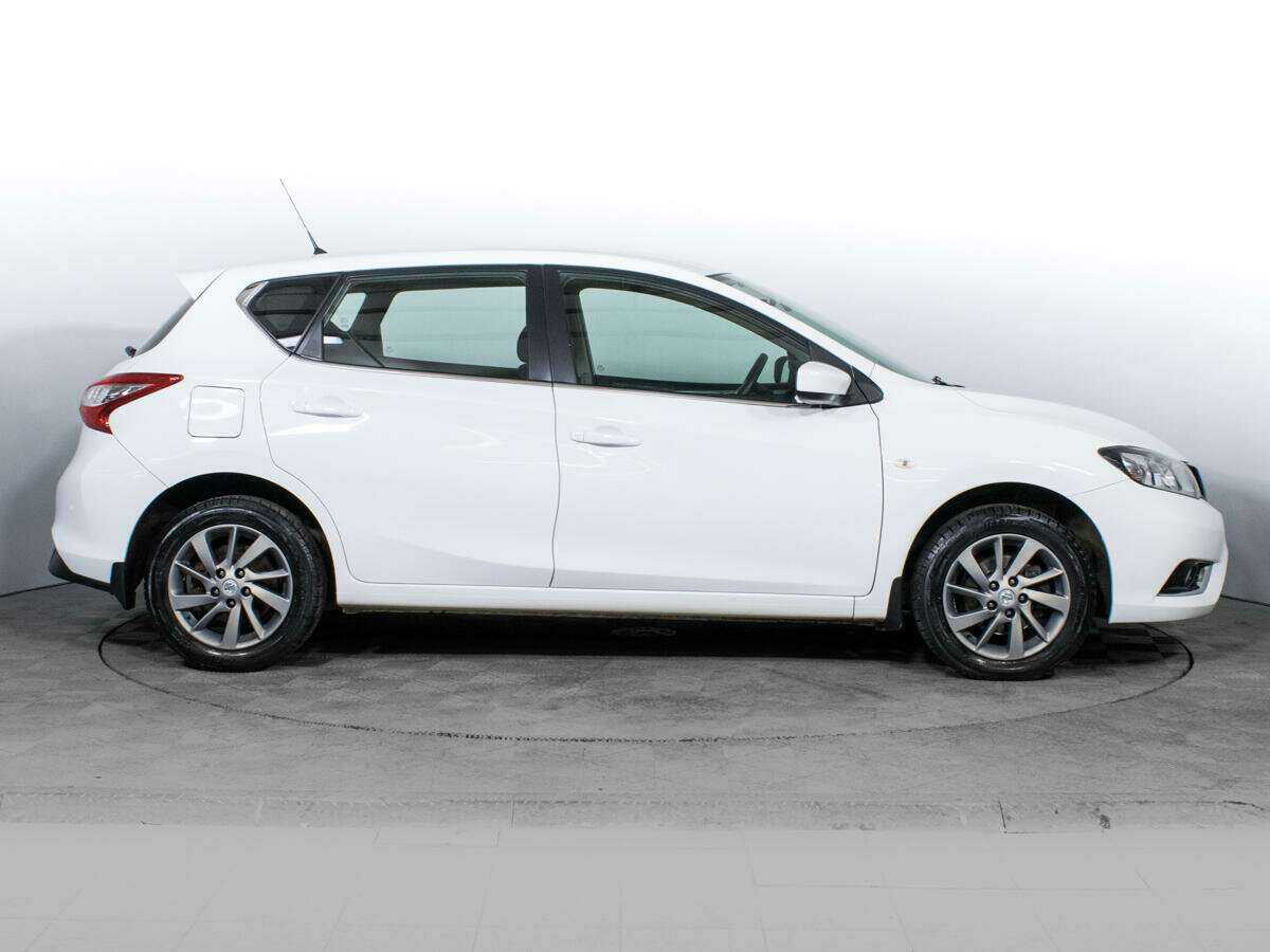 Nissan Tiida, 2015 - Фото №3