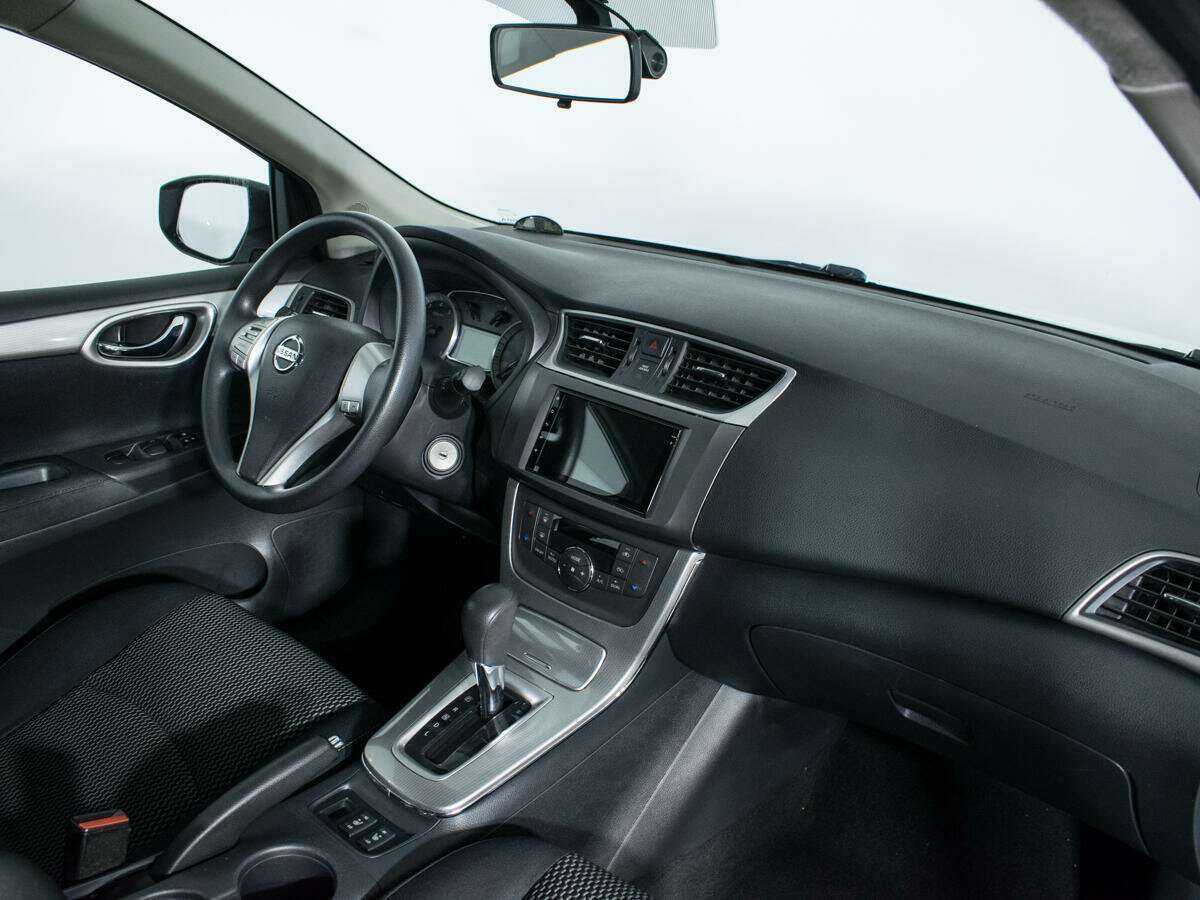 Nissan Tiida, 2015 - Фото №8