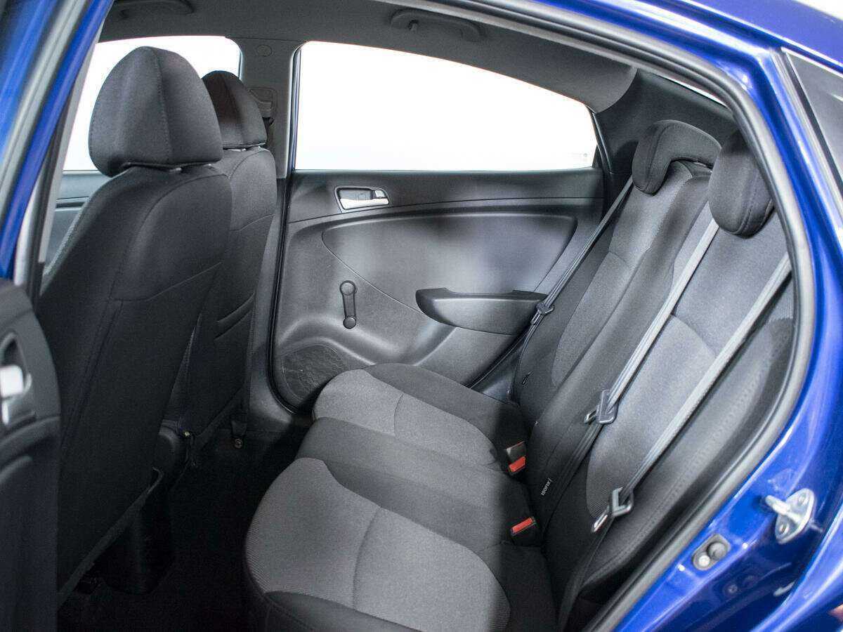 Hyundai Solaris, 2012 - Фото №9