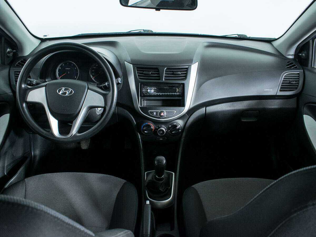 Hyundai Solaris, 2012 - Фото №11