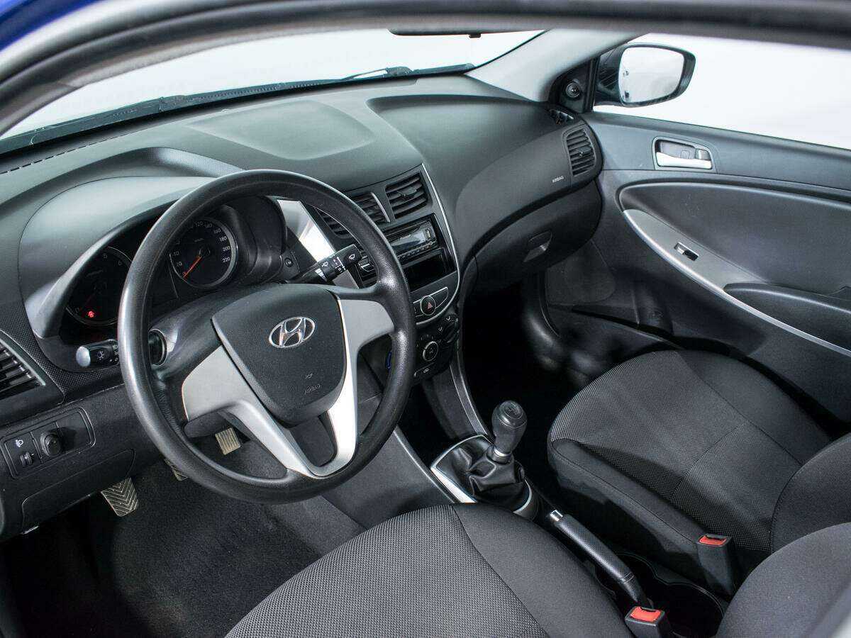 Hyundai Solaris, 2012 - Фото №12