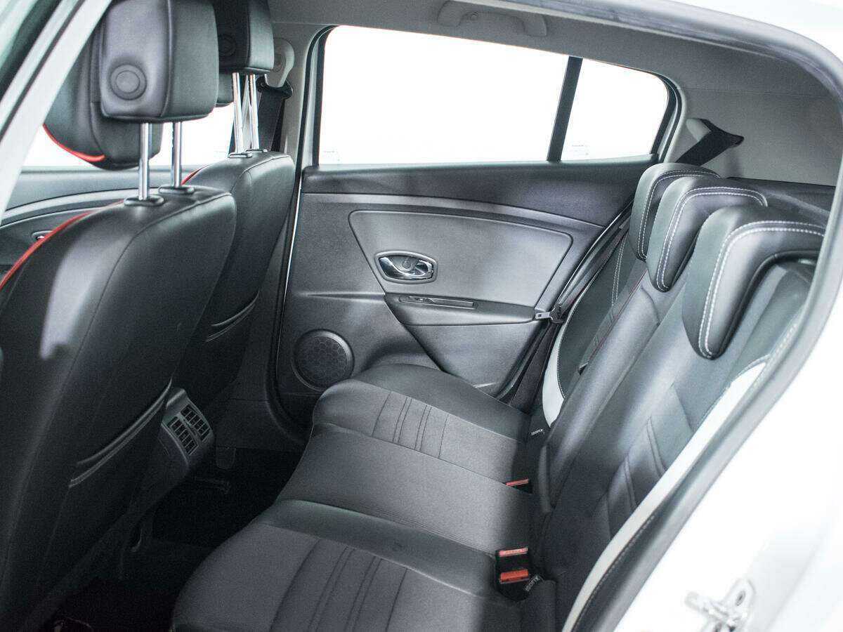 Renault Megane, 2013 - Фото №9