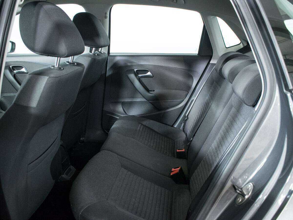 Volkswagen Polo, 2012 - Фото №9