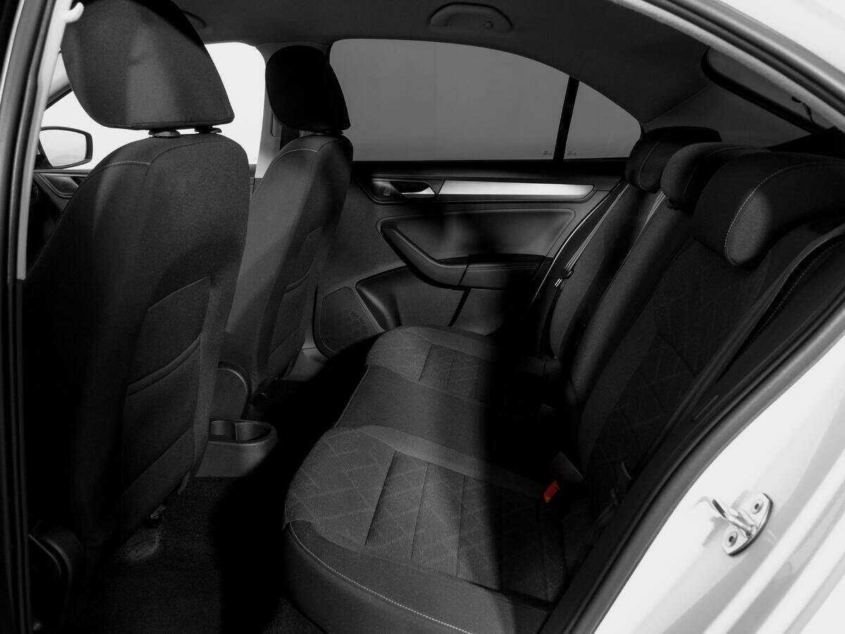 Volkswagen Polo, 2020 - Фото №9