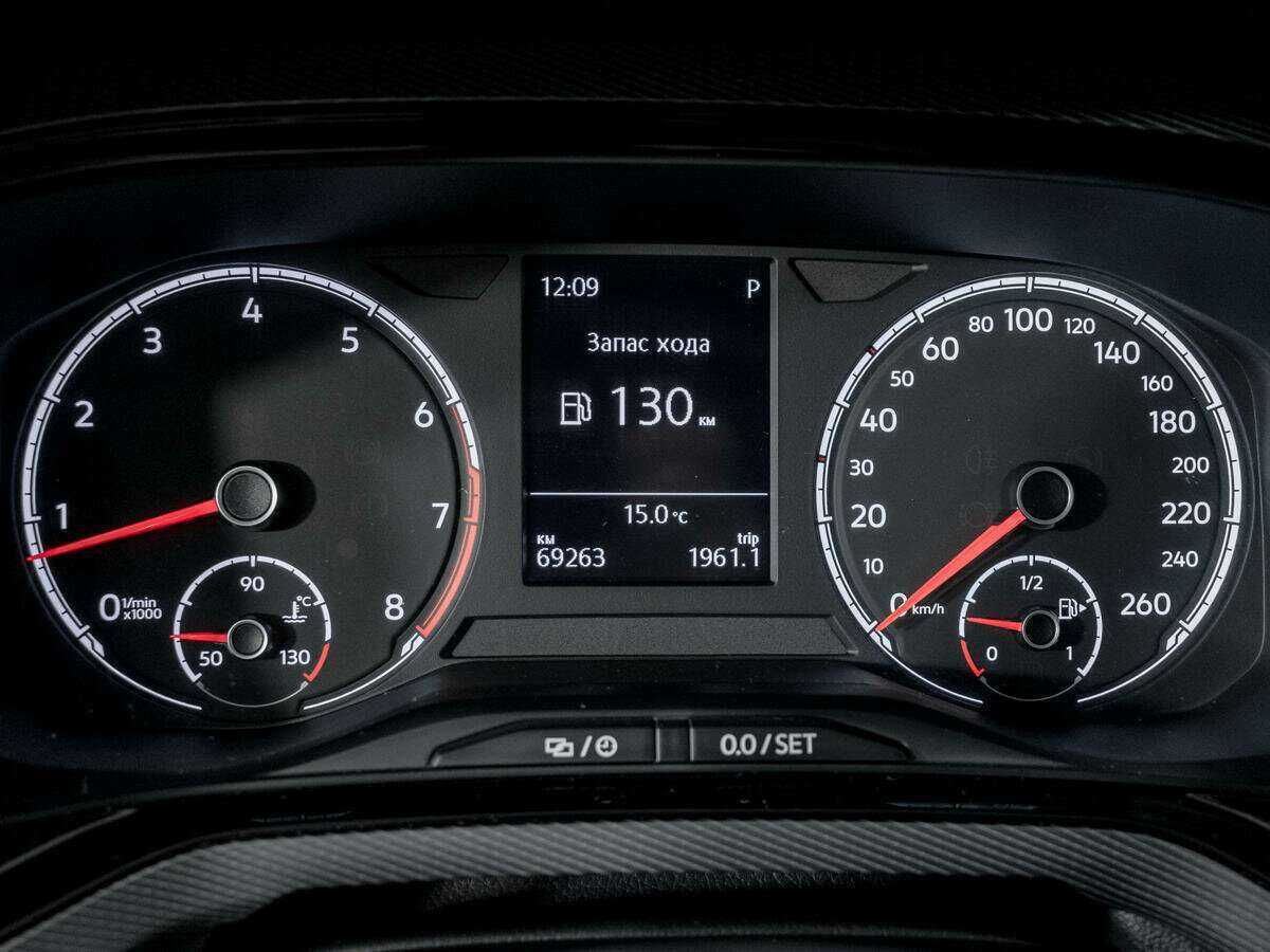 Volkswagen Polo, 2020 - Фото №10