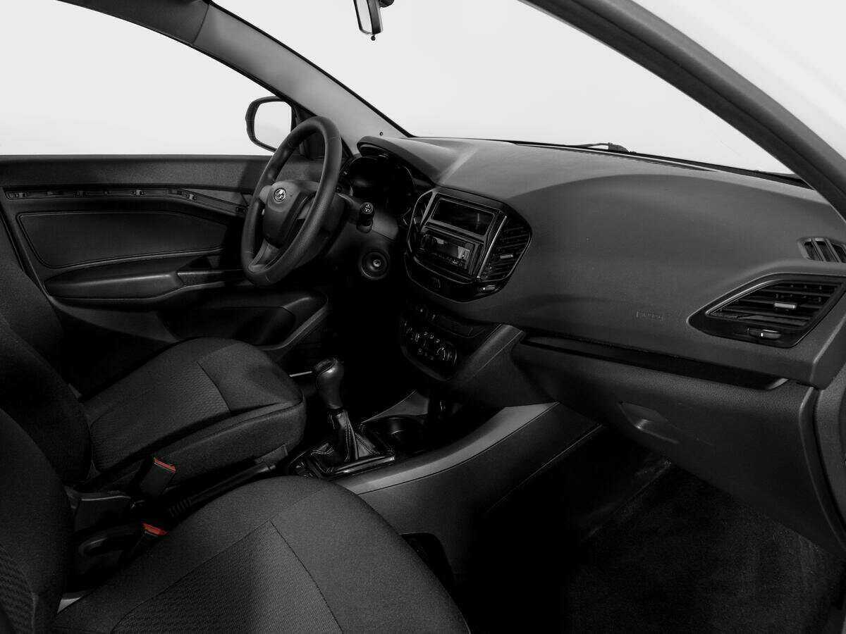 Lada (ВАЗ) Vesta, 2019 - Фото №8