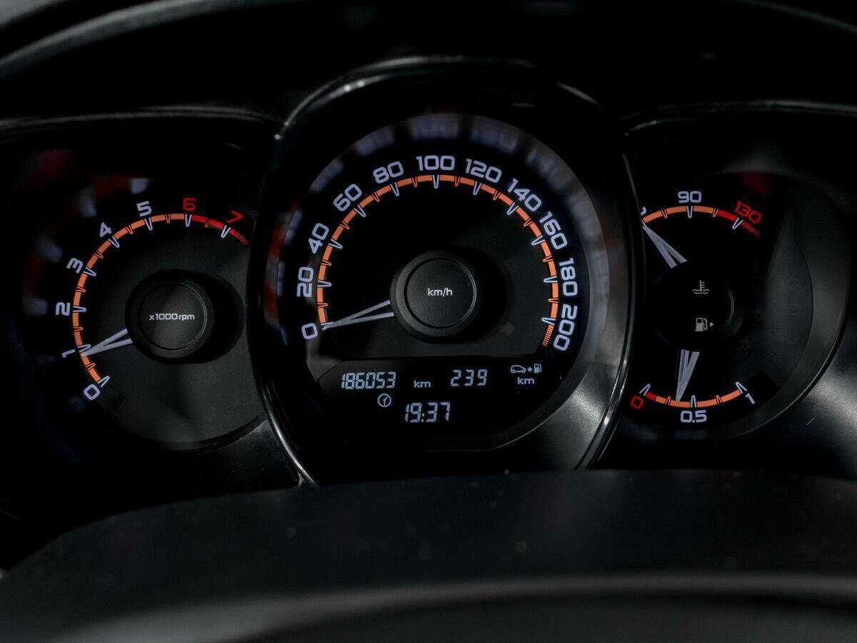 Lada (ВАЗ) Vesta, 2019 - Фото №10