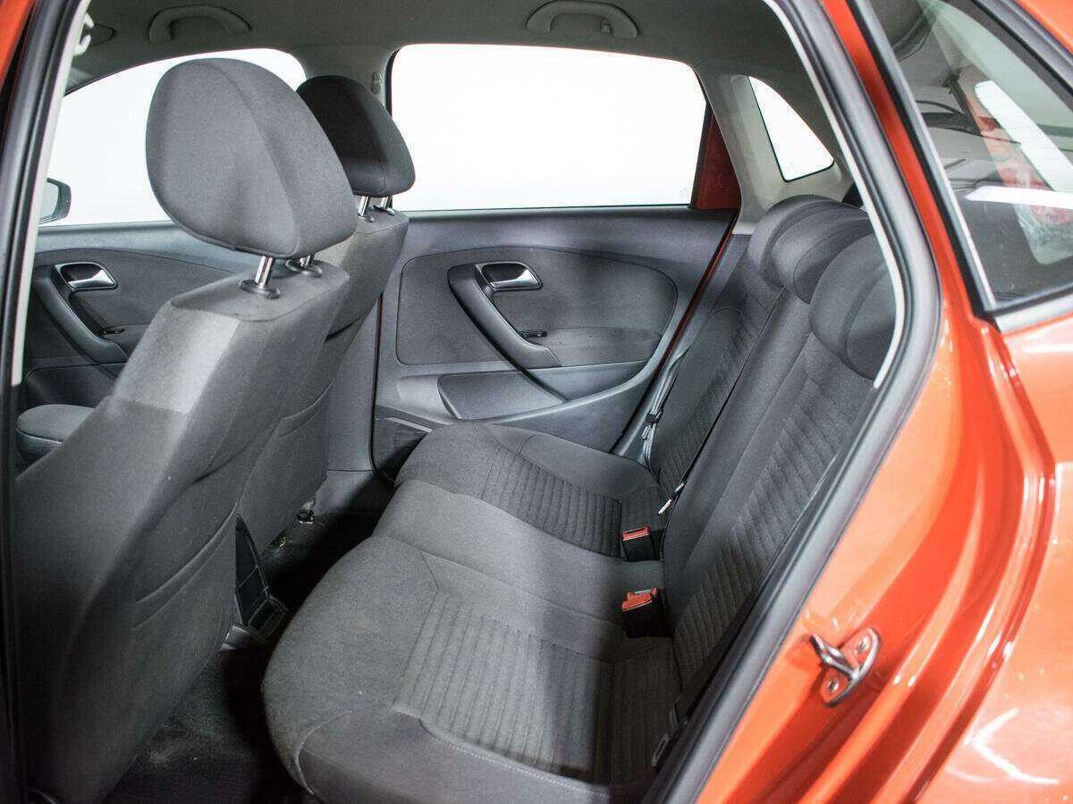 Volkswagen Polo, 2012 - Фото №9