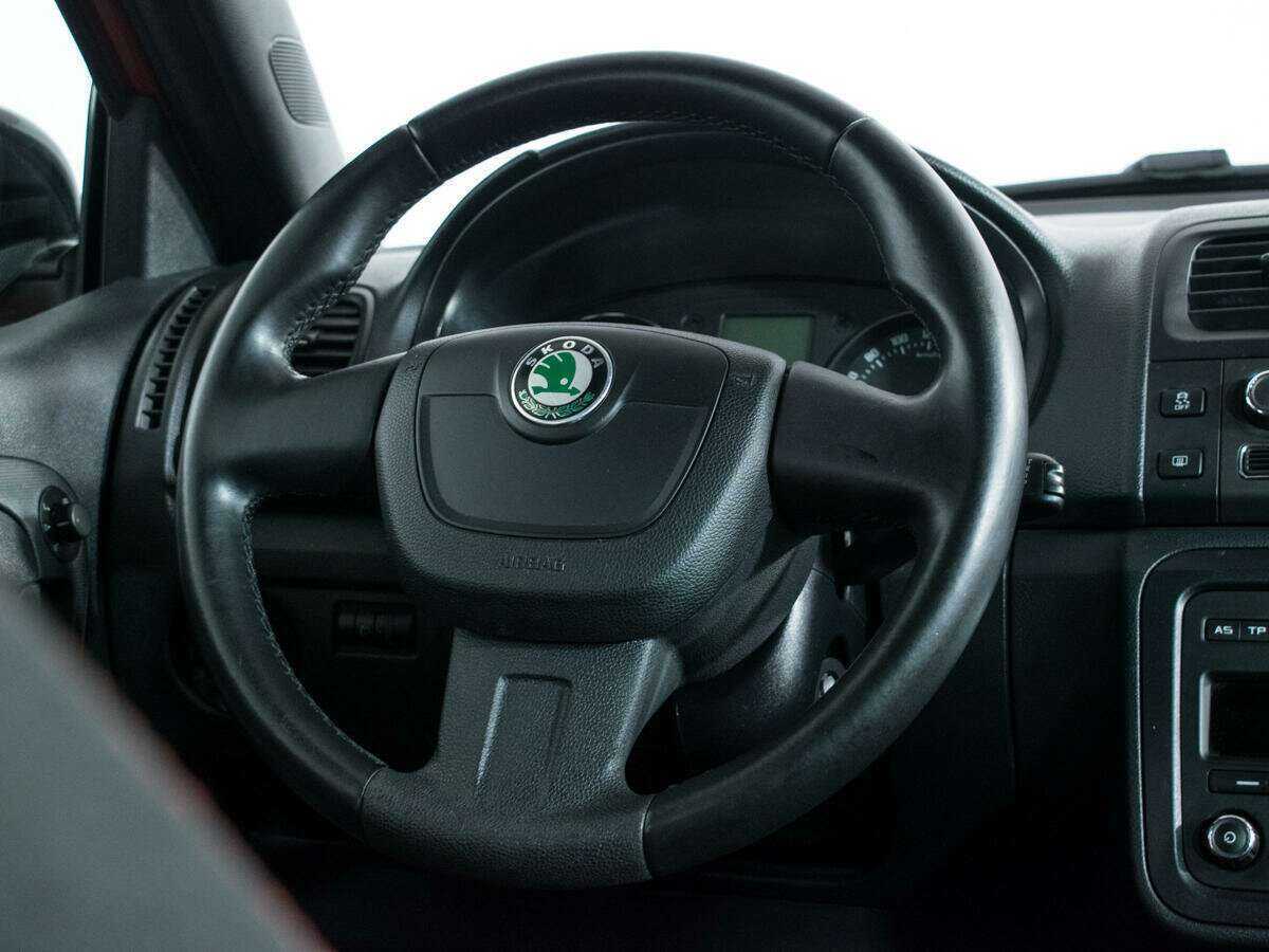 Skoda Fabia, 2012 - Фото №13
