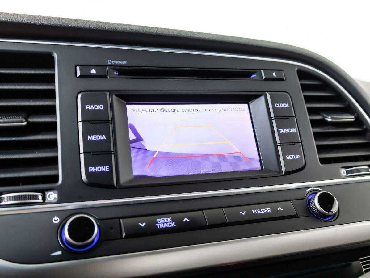 Hyundai Elantra, 2018 - Фото №12