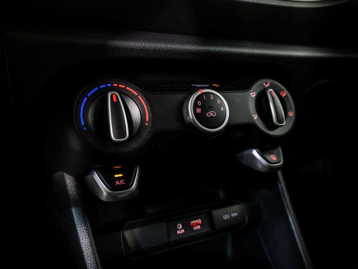 Kia Picanto, 2018 - Фото №12