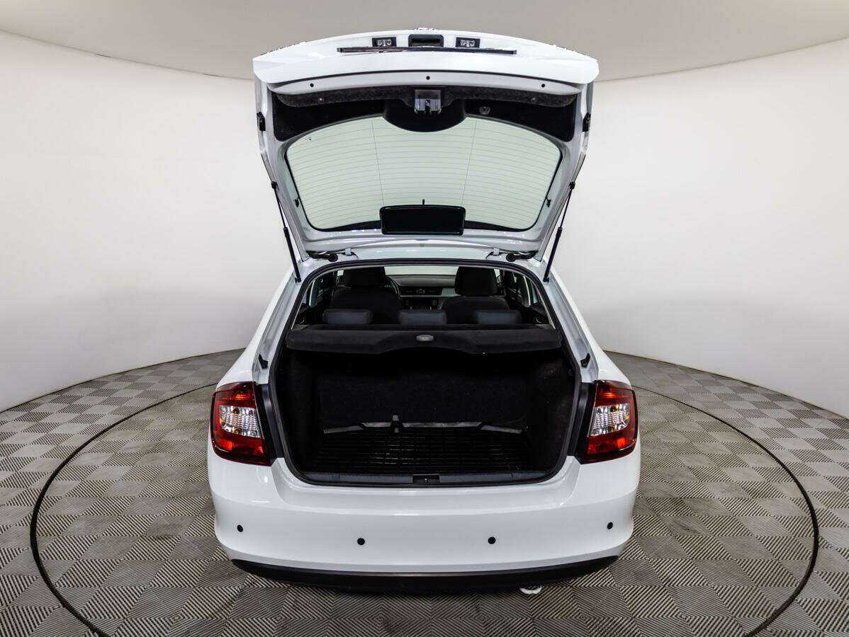 Skoda Rapid, 2017 - Фото №12