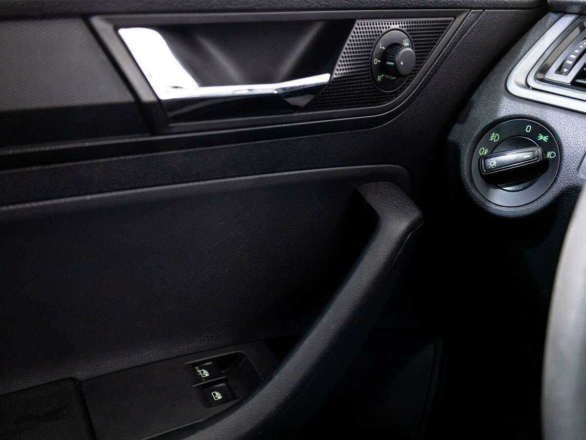 Skoda Rapid, 2017 - Фото №13