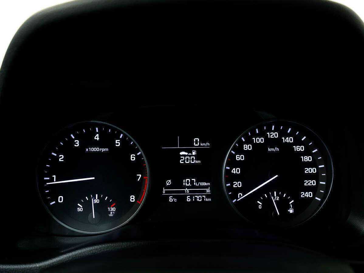 Hyundai Elantra, 2018 - Фото №19