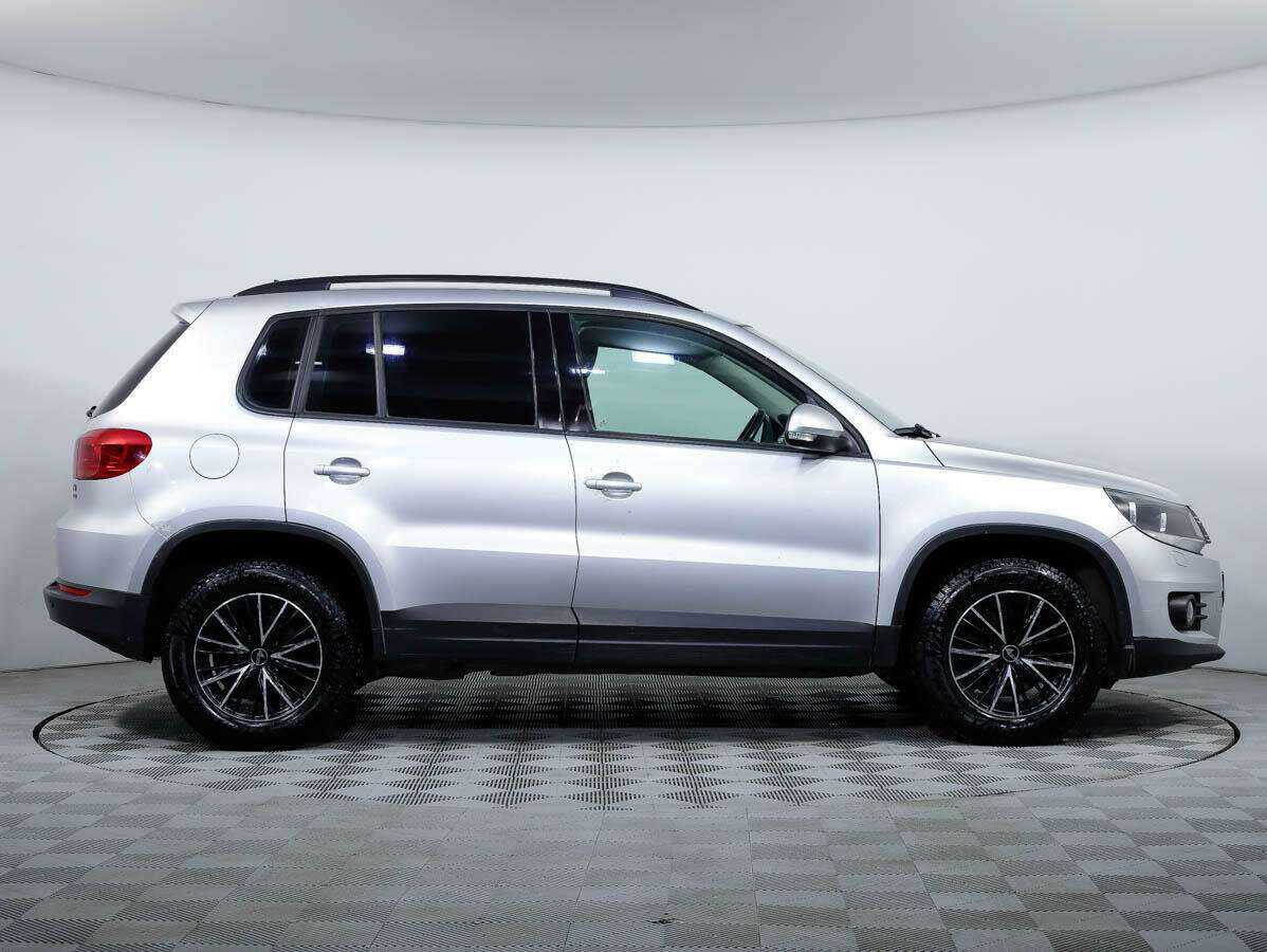 Volkswagen Tiguan, 2012 - Фото №2