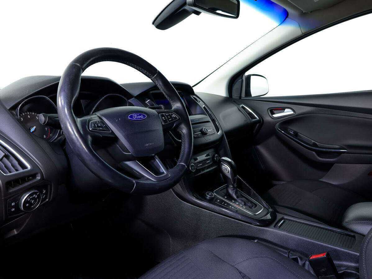 Ford Focus, 2018 - Фото №9