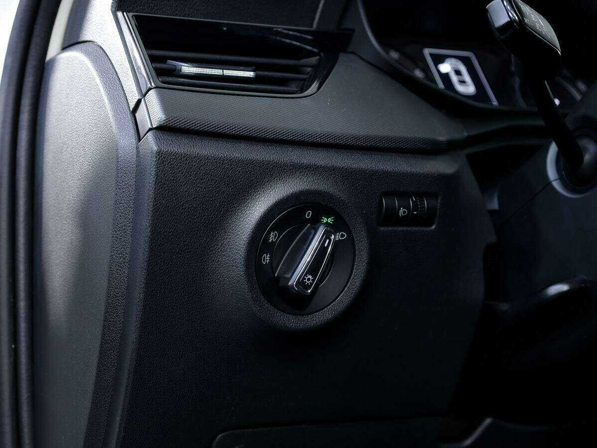 Skoda Rapid, 2021 - Фото №18