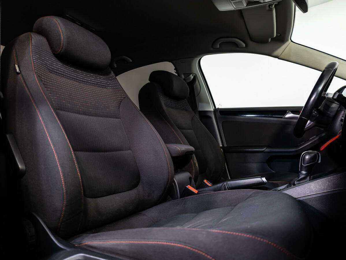 Volkswagen Jetta, 2017 - Фото №9