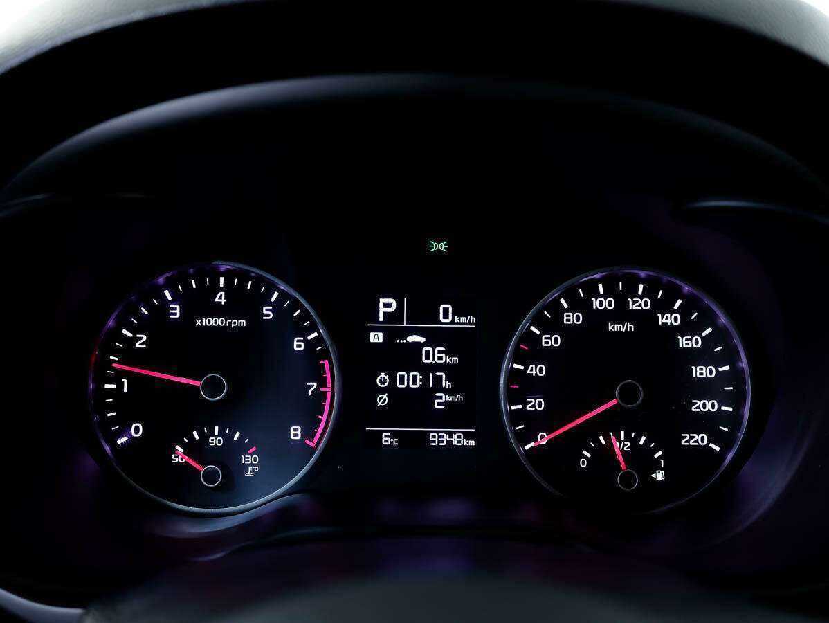 Kia Rio X-Line, 2019 - Фото №9