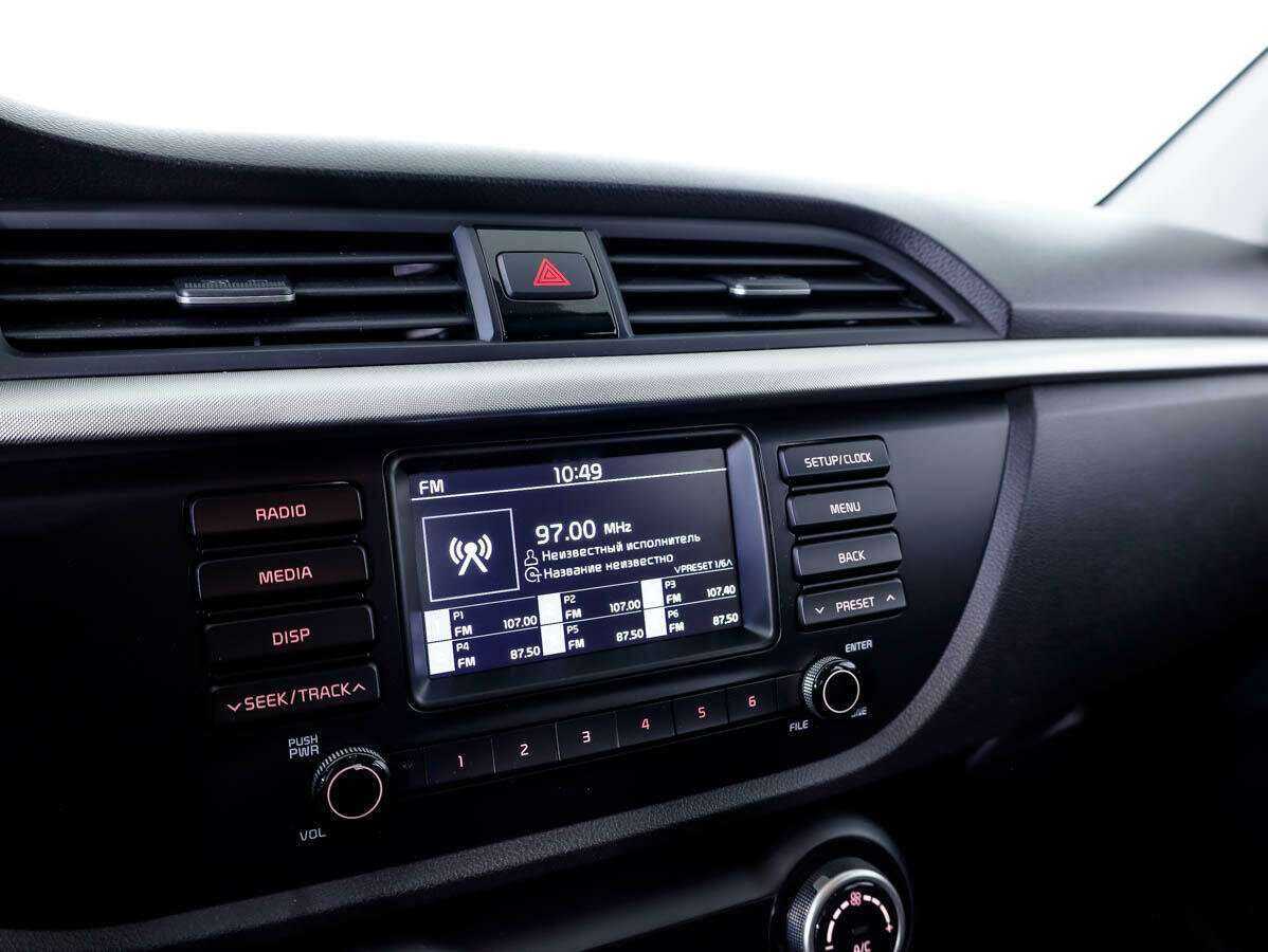 Kia Rio X-Line, 2019 - Фото №13