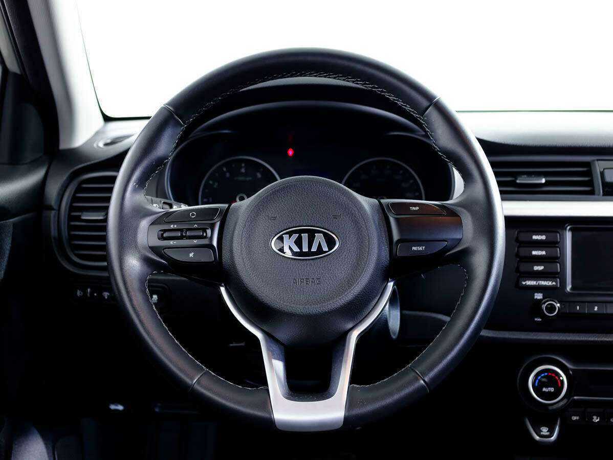 Kia Rio X-Line, 2019 - Фото №18