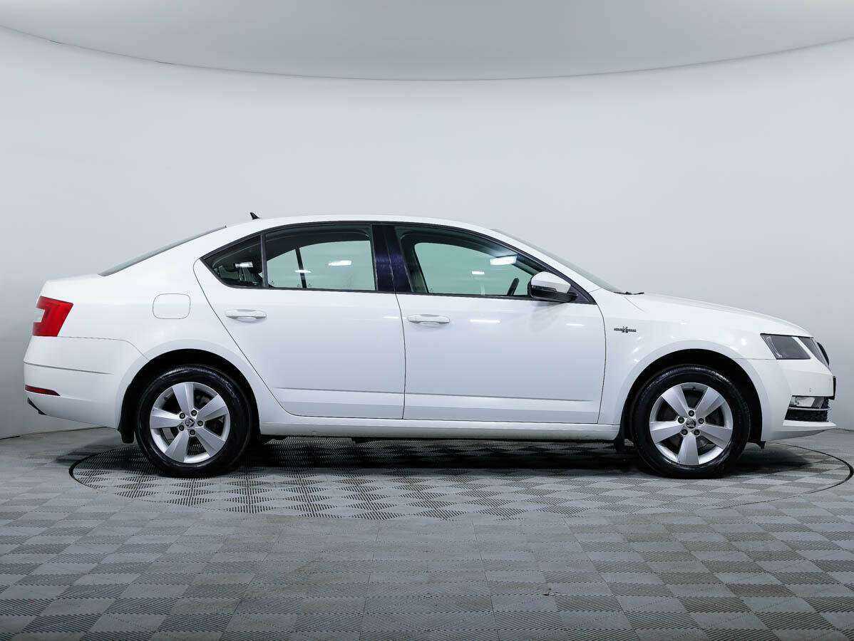 Skoda Octavia, 2018 - Фото №2
