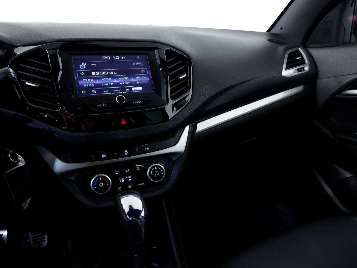 Lada (ВАЗ) Vesta, 2019 - Фото №13