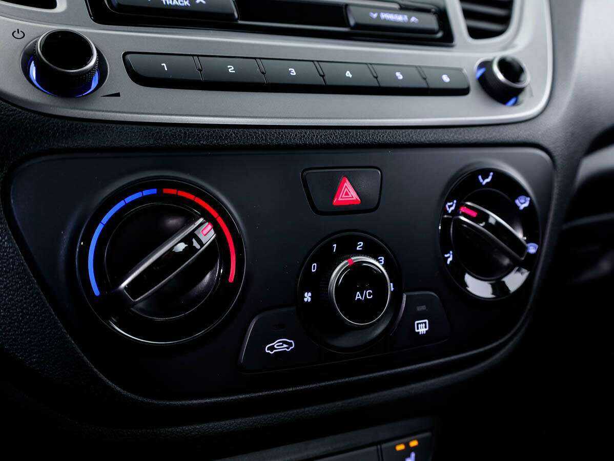 Hyundai Solaris, 2019 - Фото №17