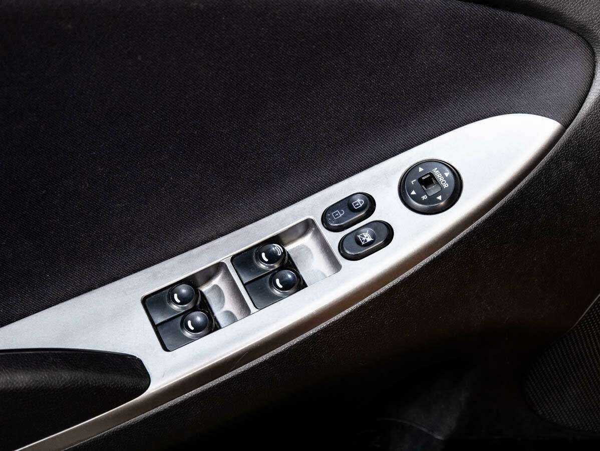 Hyundai Solaris, 2014 - Фото №12