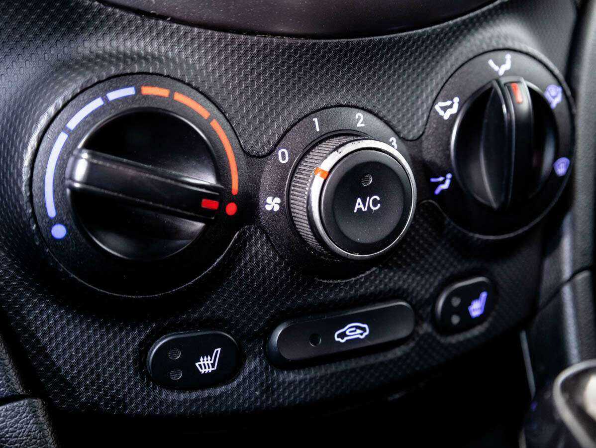 Hyundai Solaris, 2014 - Фото №15