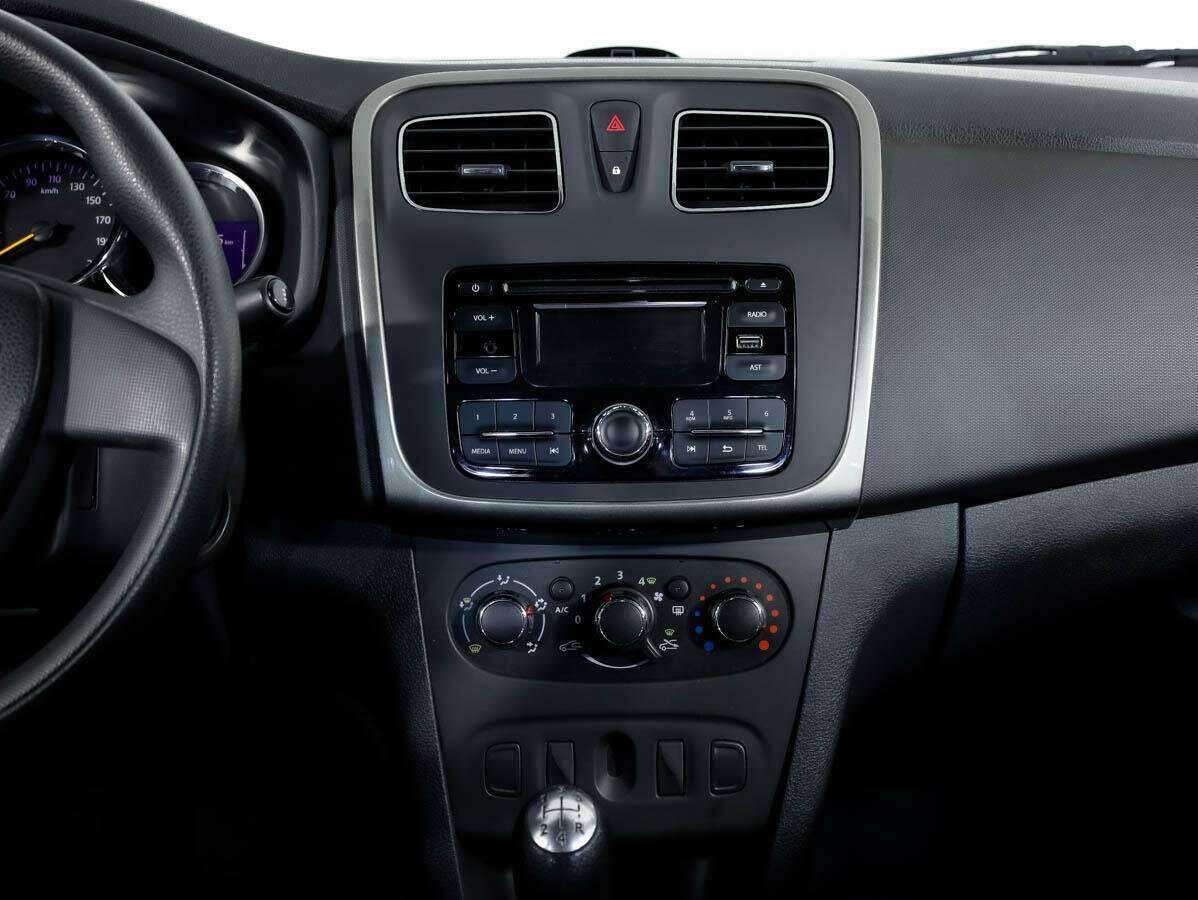 Renault Logan, 2014 - Фото №11